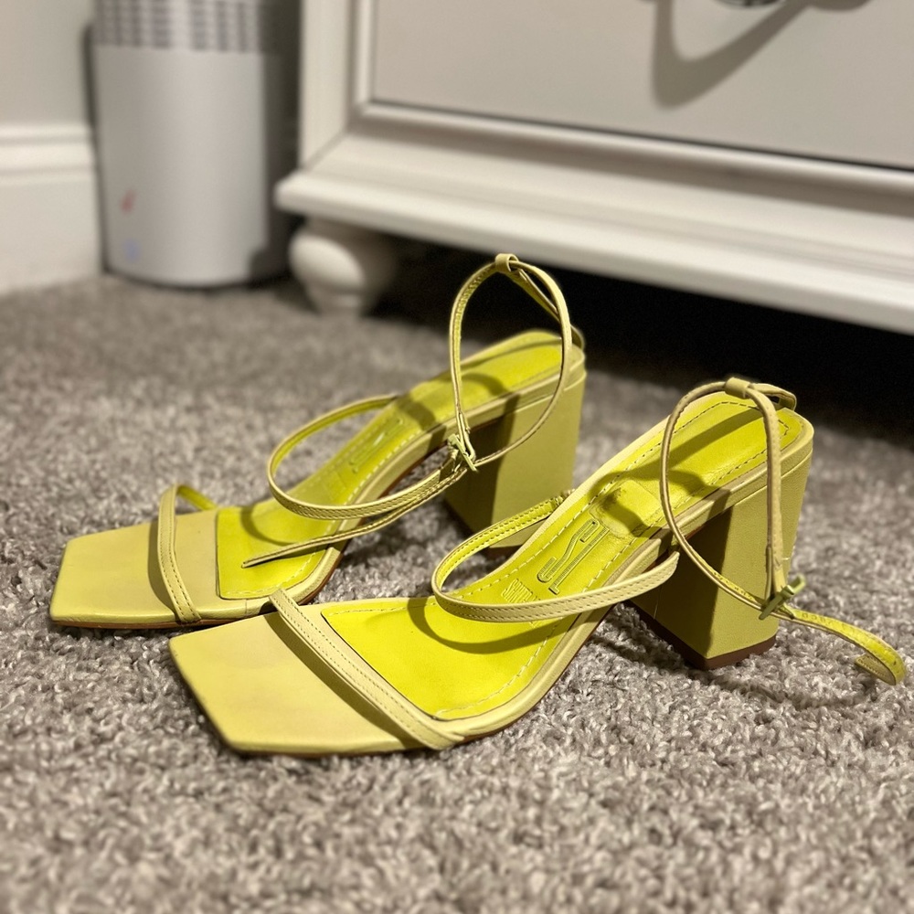 Avocado heels